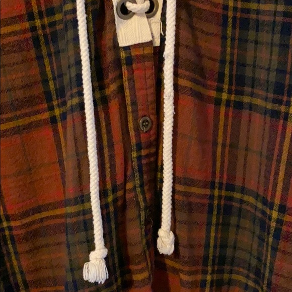 Gimmicks by BKE plaid shirt size small!🍁🍂 - Picture 7 of 7